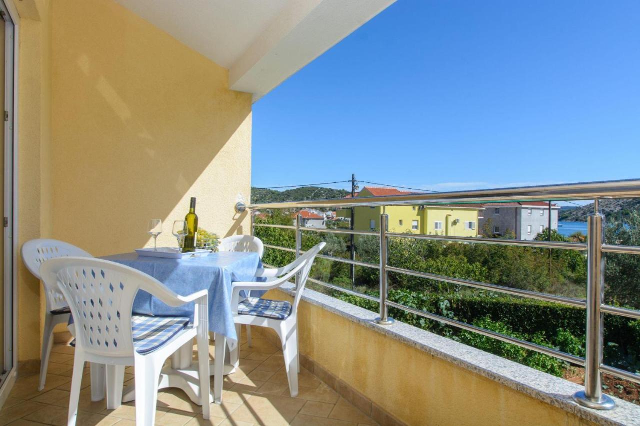 Apartments Anton Vinišće Εξωτερικό φωτογραφία
