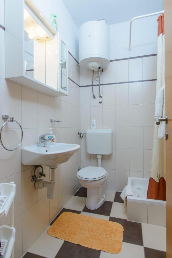 Apartments Anton Vinišće Εξωτερικό φωτογραφία